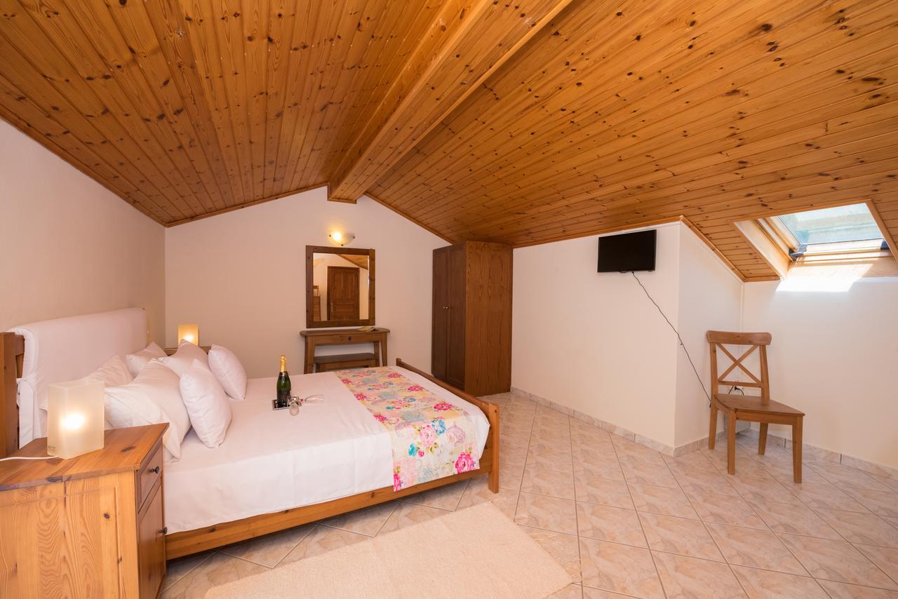 Kokkínion Corfu Villa Kokkini With Swimming Pool מראה חיצוני תמונה